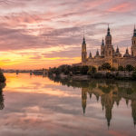 Panorámica río Ebro Zaragoza amanecer — Restaurante Casa Agustín