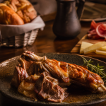 Maridaje vinos aragoneses ternasco y quesos — Restaurante Casa Agustín